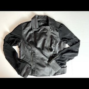 Guess Satin/Sheer Moto wom Size Medium Zip/button